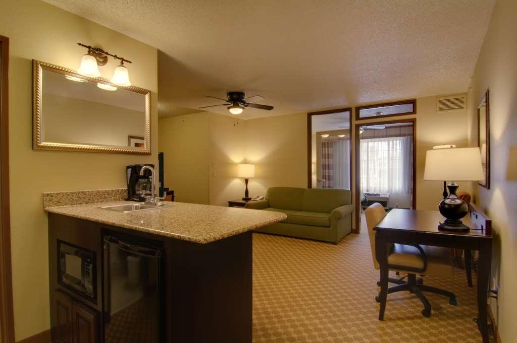 Country Inn & Suites By Radisson, Chanhassen, Mn Oda fotoğraf