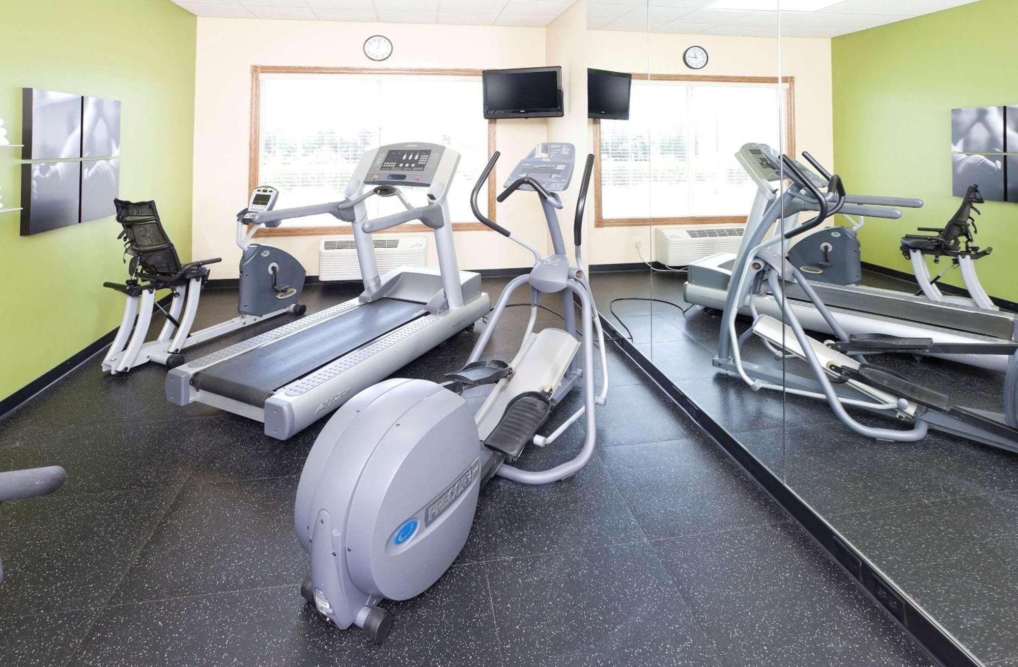Country Inn & Suites By Radisson, Chanhassen, Mn Dış mekan fotoğraf