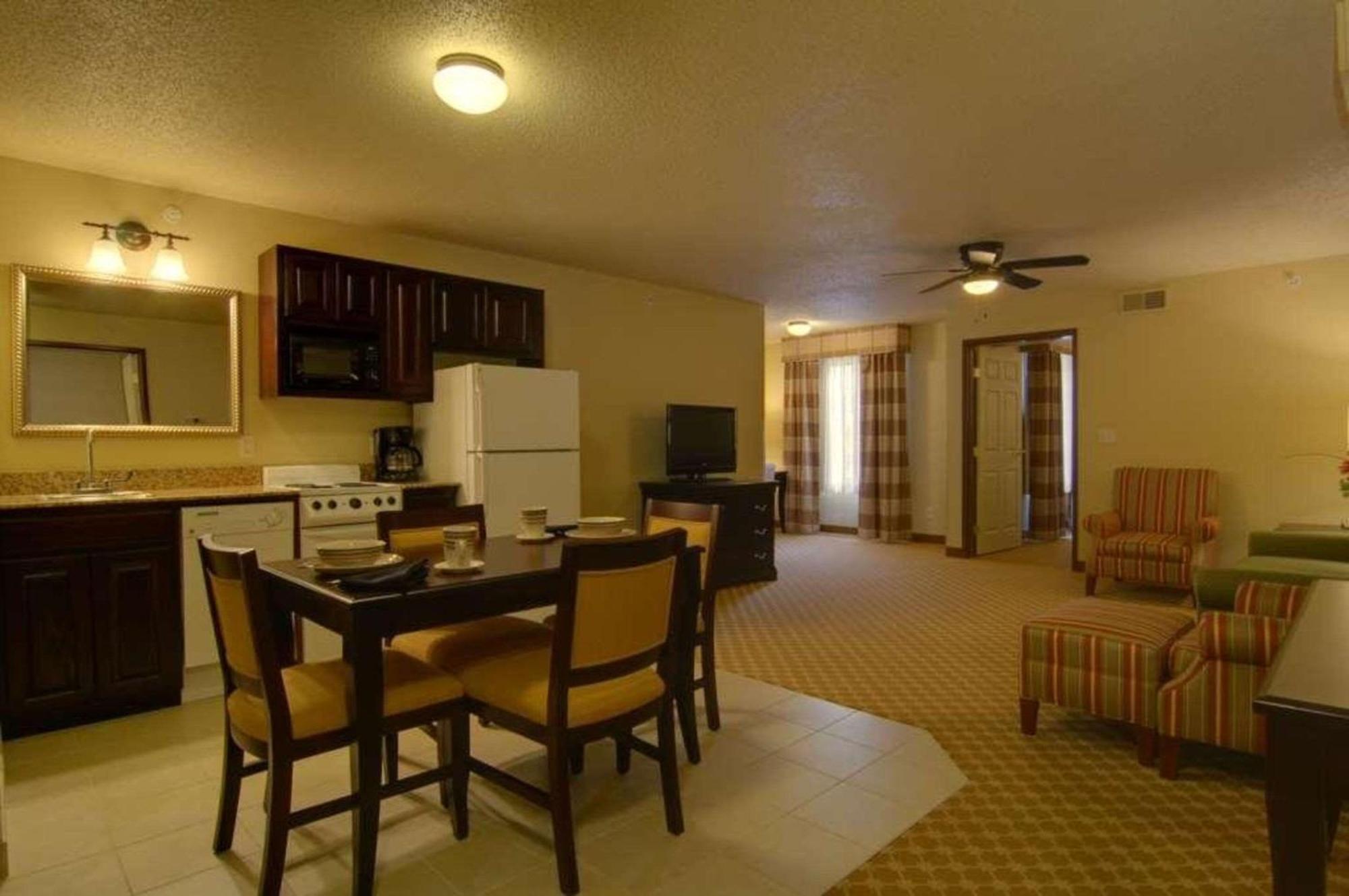 Country Inn & Suites By Radisson, Chanhassen, Mn Dış mekan fotoğraf