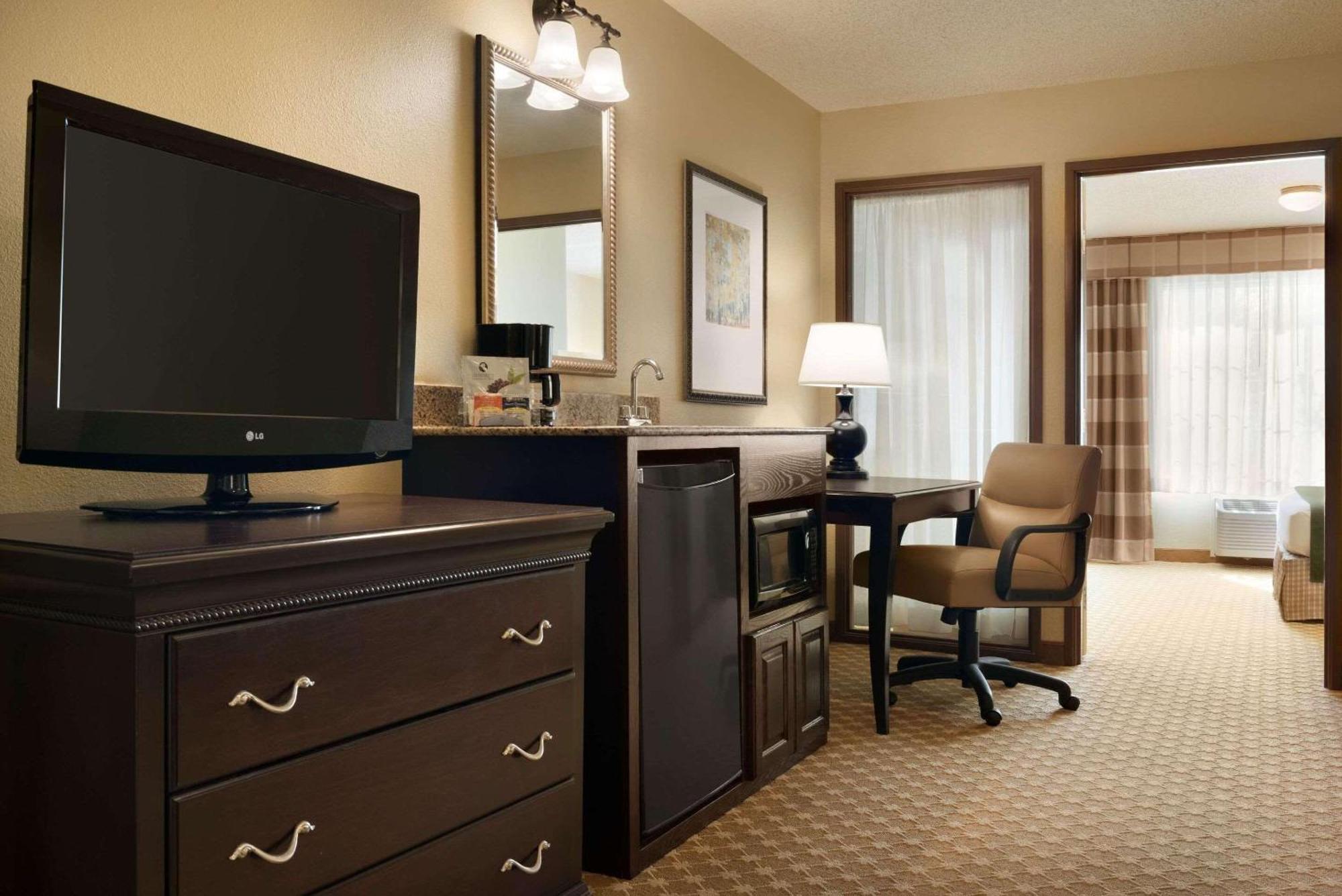 Country Inn & Suites By Radisson, Chanhassen, Mn Dış mekan fotoğraf